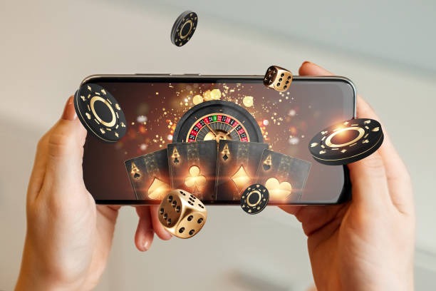 Live blackjack table with professional dealer at pubgtogel